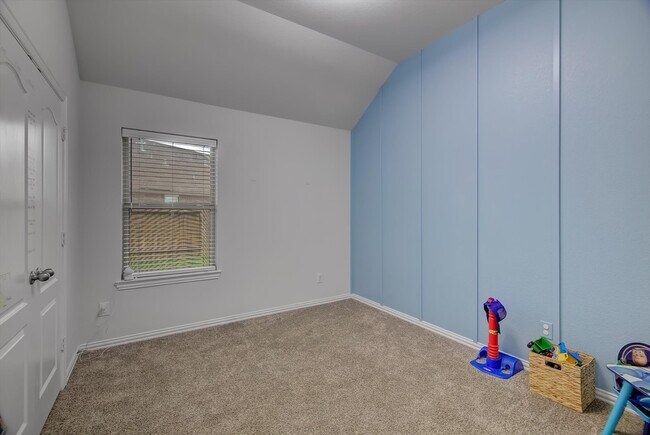 Building Photo - 3334 Tug Wy