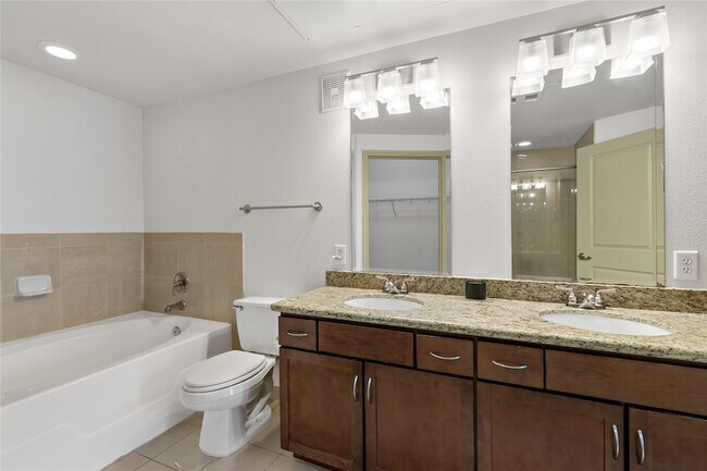 Building Photo - 505 Jackson Hill St