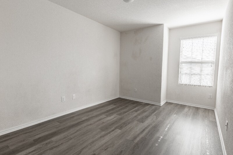 Building Photo - 1023 Chad Lp