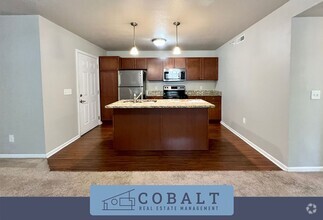 Building Photo - PRE LEASING 2 BED 2 BATH UNIT FOR JUNE 1!