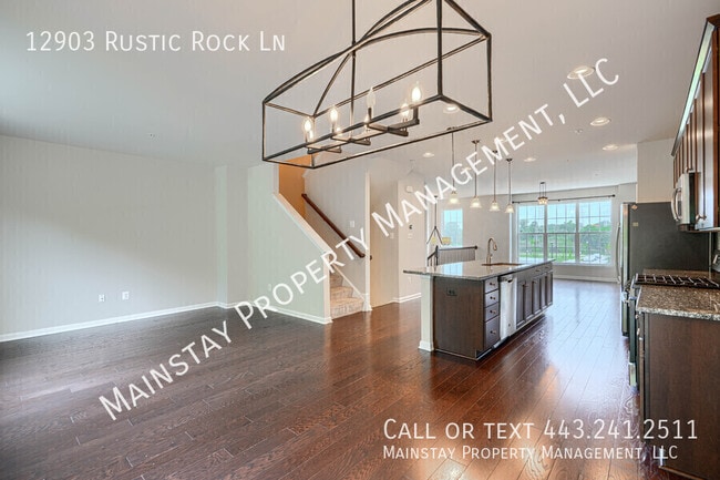 Building Photo - 12903 Rustic Rock Ln