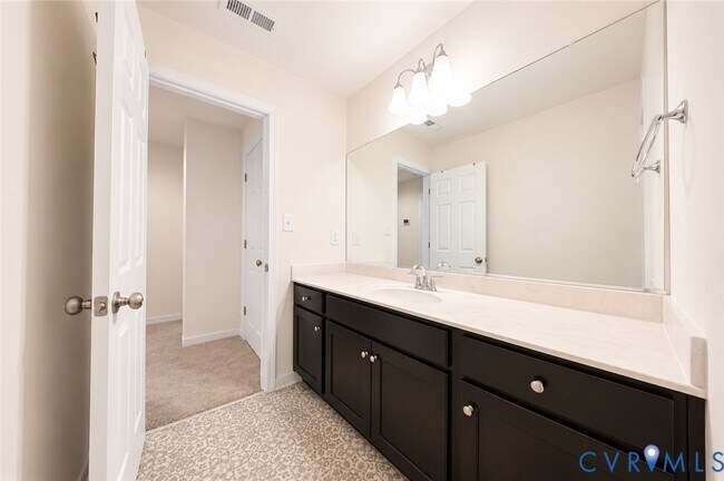 Building Photo - 8801 Rams Crossing Pl