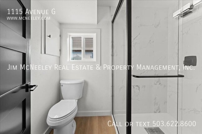 Building Photo - 1115 Avenue G