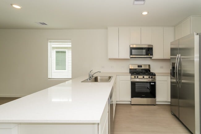 Building Photo - 10821 Bird Of Paradise Ln