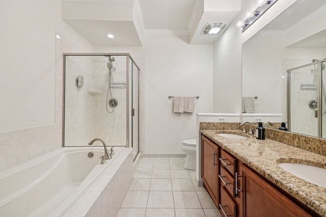 Building Photo - 410 Westchester Ave