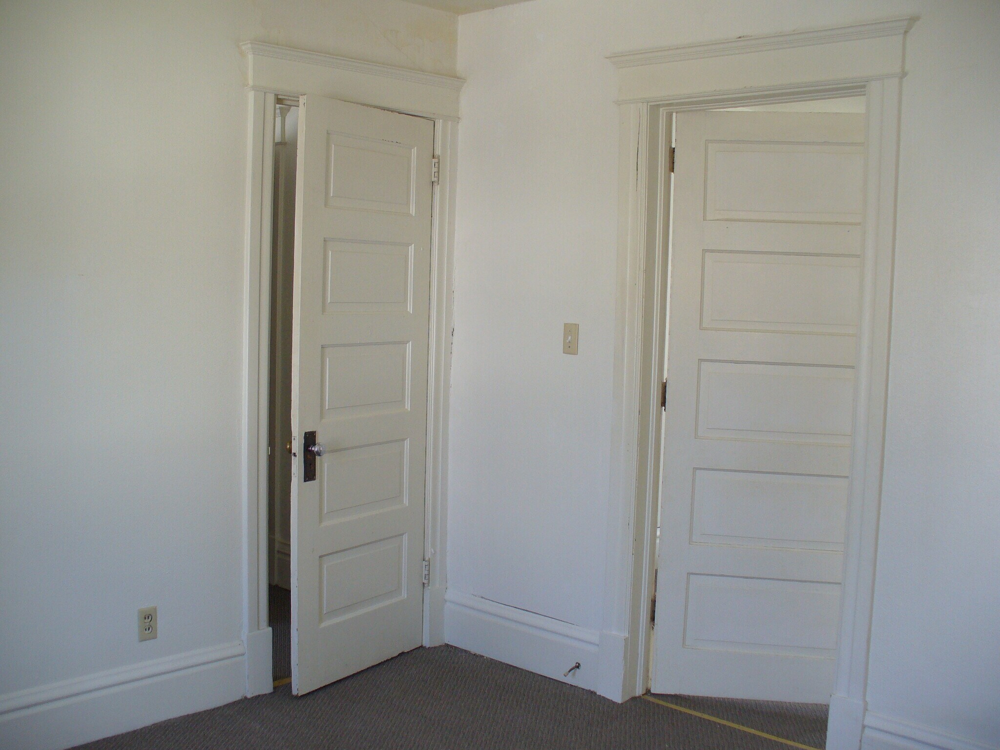 Building Photo - 1617 12th Ave