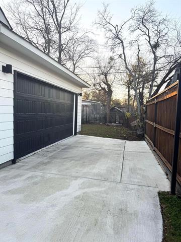 Building Photo - 4865 Melodylane St