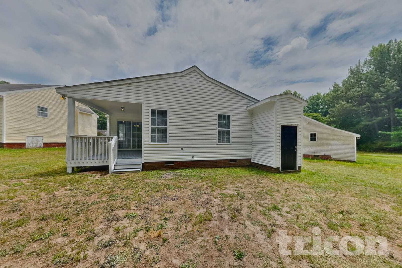 Building Photo - 2012 Laurel Leaf Rd