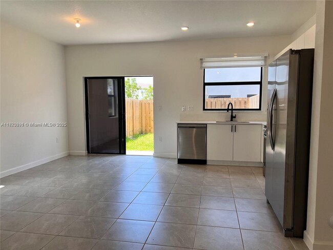 Building Photo - 12860 SW 232nd Ter