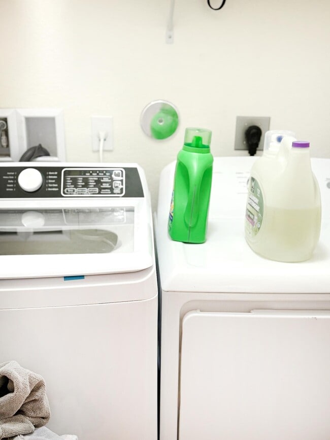 Building Photo - 4208 Troon Pl