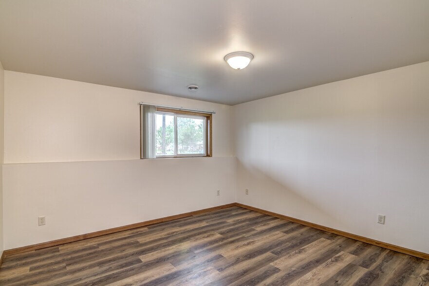 Building Photo - 4338 132nd St