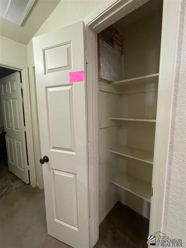 Building Photo - 9027 E 31st Ln