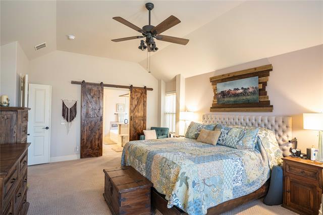 Building Photo - 9013 Athens Dr