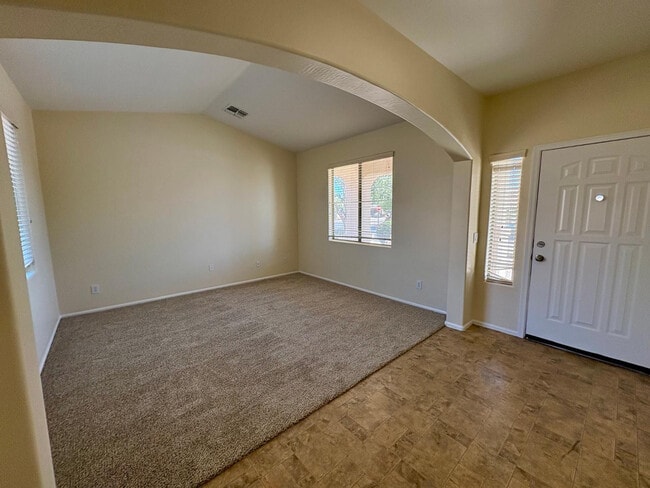 Building Photo - 16126 W Meade Ln