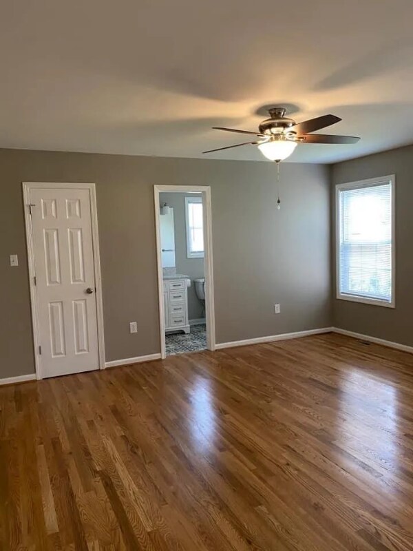 Building Photo - 1328 Hummingbird Dr