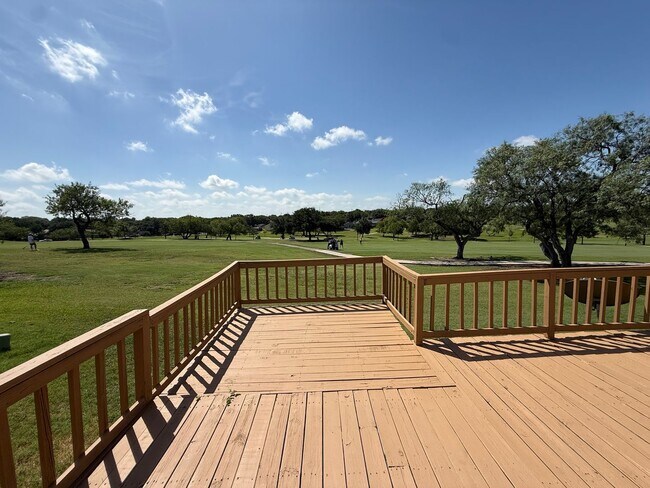 Building Photo - 4410 Putting Green