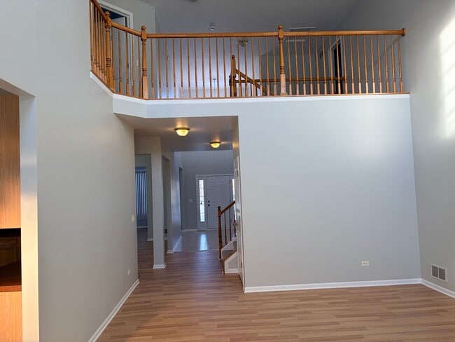 Building Photo - 1155 Clover Hill Ln