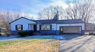 Building Photo - 55 Village Blvd