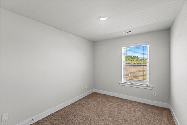 Building Photo - Brand New Townhome- Bike to the beach!!! **MOVE-IN SPECIAL**