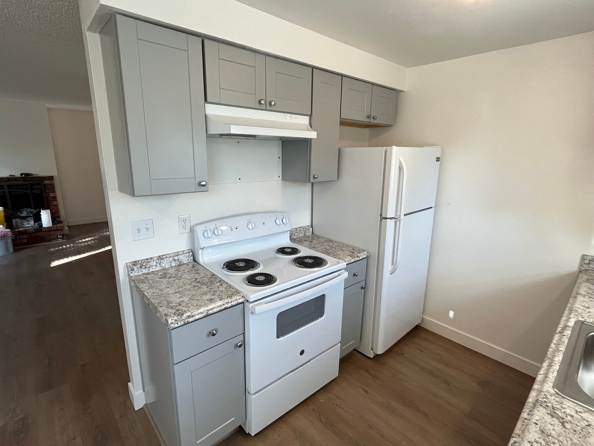 Building Photo - 3335 Willow Ct SE