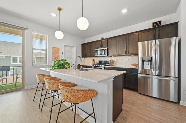 Building Photo - 8411 Leroi Dr