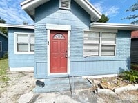 Building Photo - 1311 Prescott St S
