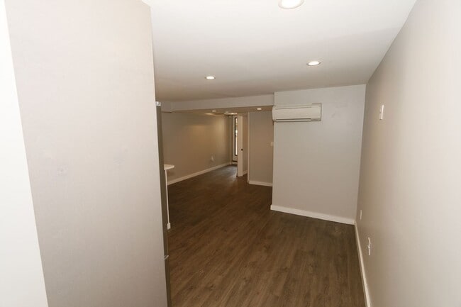 Building Photo - 53 U St NW