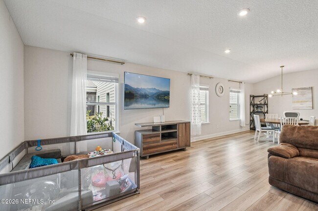 Building Photo - 13220 Cameron Vly Ct