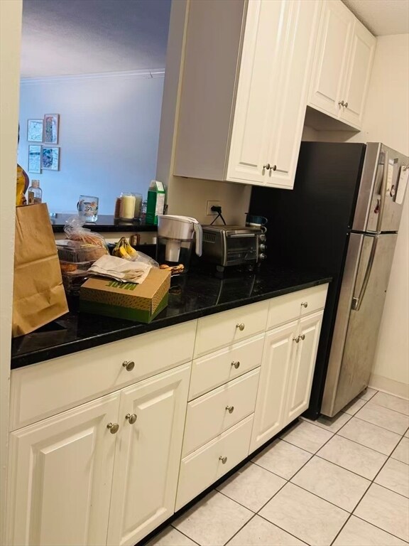 Building Photo - 2 Hawthorne Pl