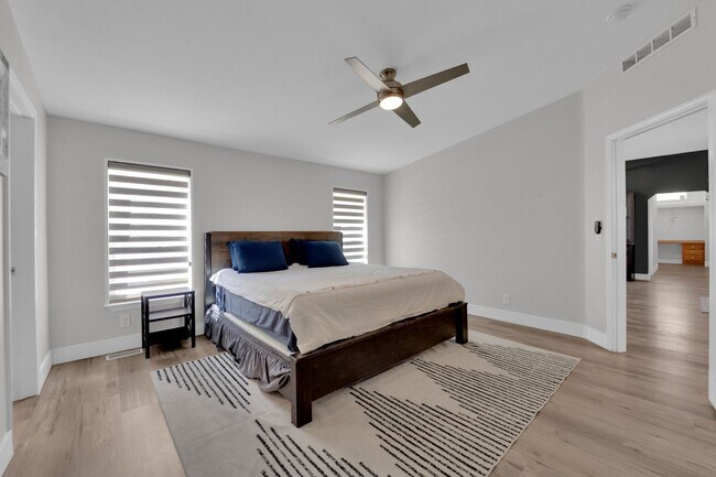 Building Photo - Single-Level Living with Giant Garage & Ba...