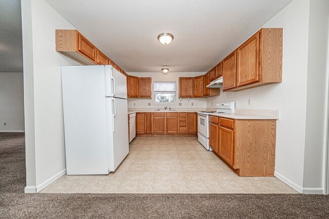 Building Photo - Please View 3D Virtual Walk-Through Before Scheduling a Showing