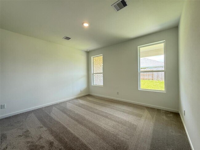 Building Photo - 28502 Great Saddle Trl