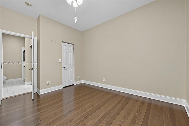 Building Photo - 3417 Merrick Ct