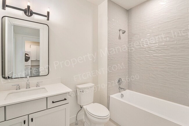 Building Photo - 3045 E Trilby Rd