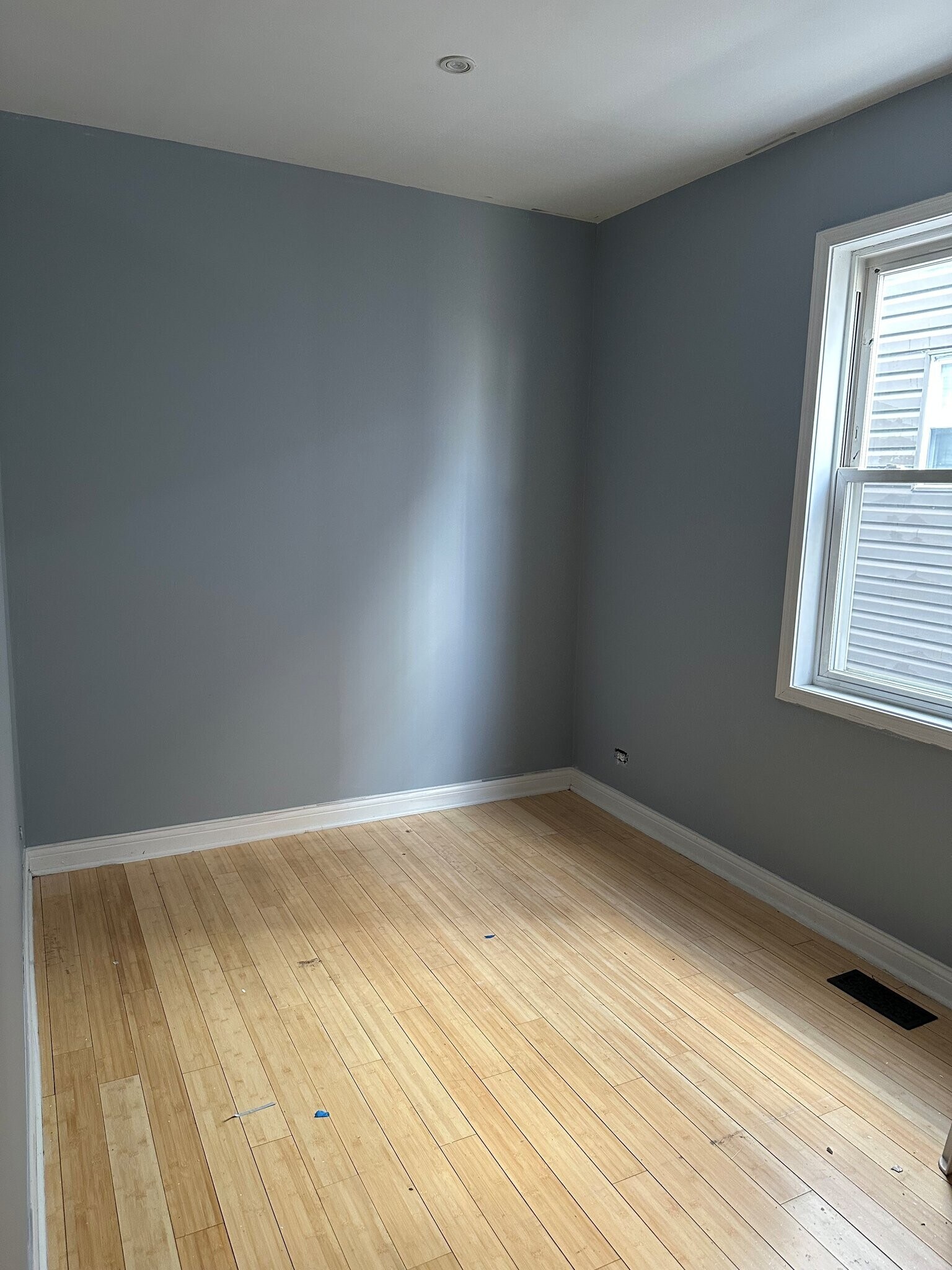 Building Photo - 2521 N Linder Ave