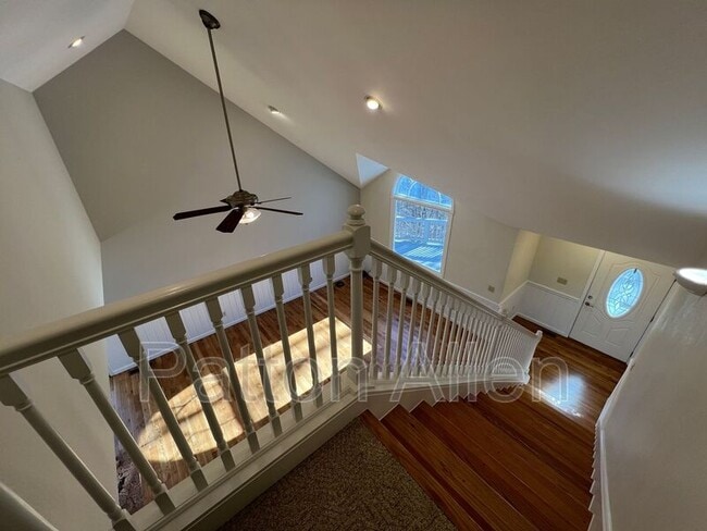 Building Photo - 212 Appleton Dr