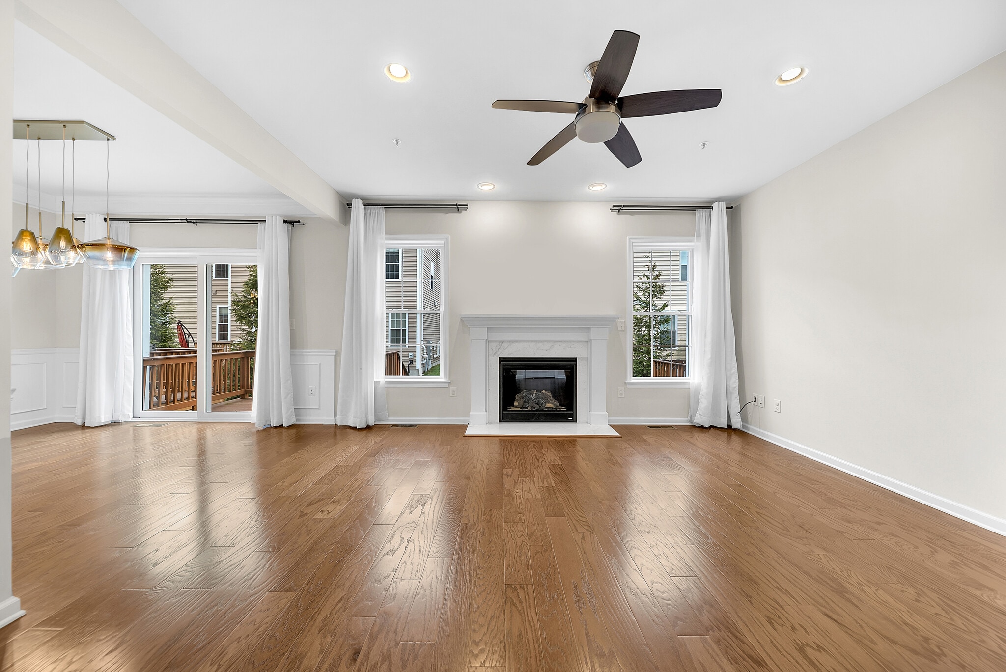 Building Photo - 5 Chestnut Crk