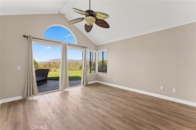 Building Photo - 6430 Regents Ct