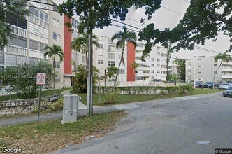 Building Photo - 1475 NE 125th Terrace