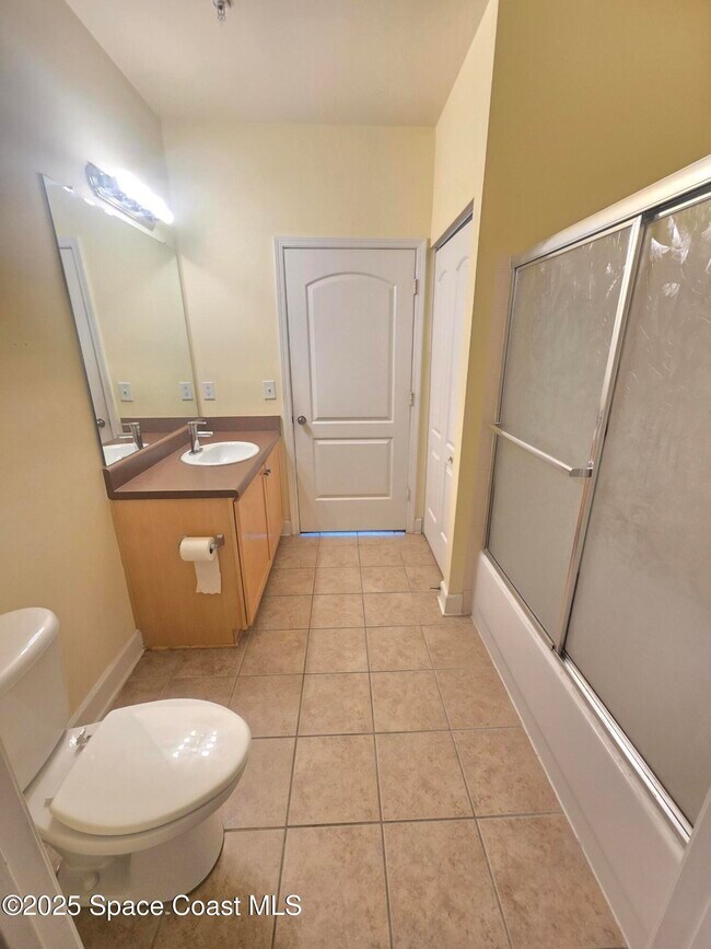 Building Photo - 6470 Borasco Dr