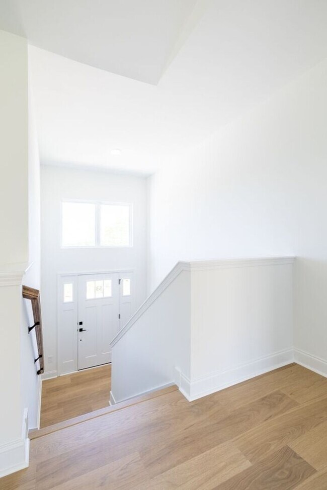 Building Photo - Welcome to Terra Vista located in Hardin V...