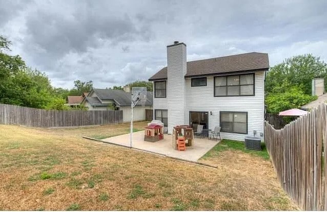 Building Photo - 1213 Silverton Ct