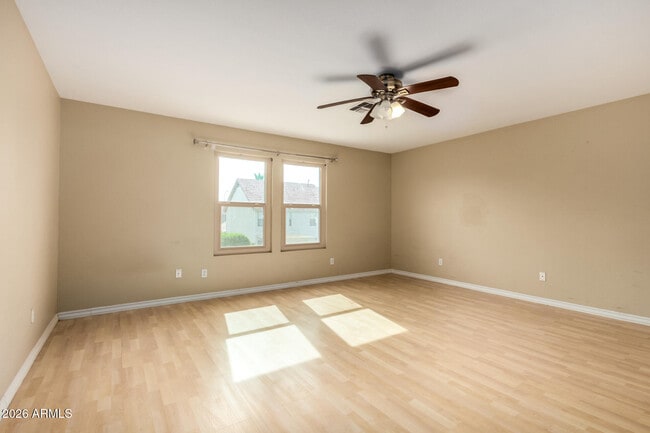 Building Photo - 2425 E Westchester Dr