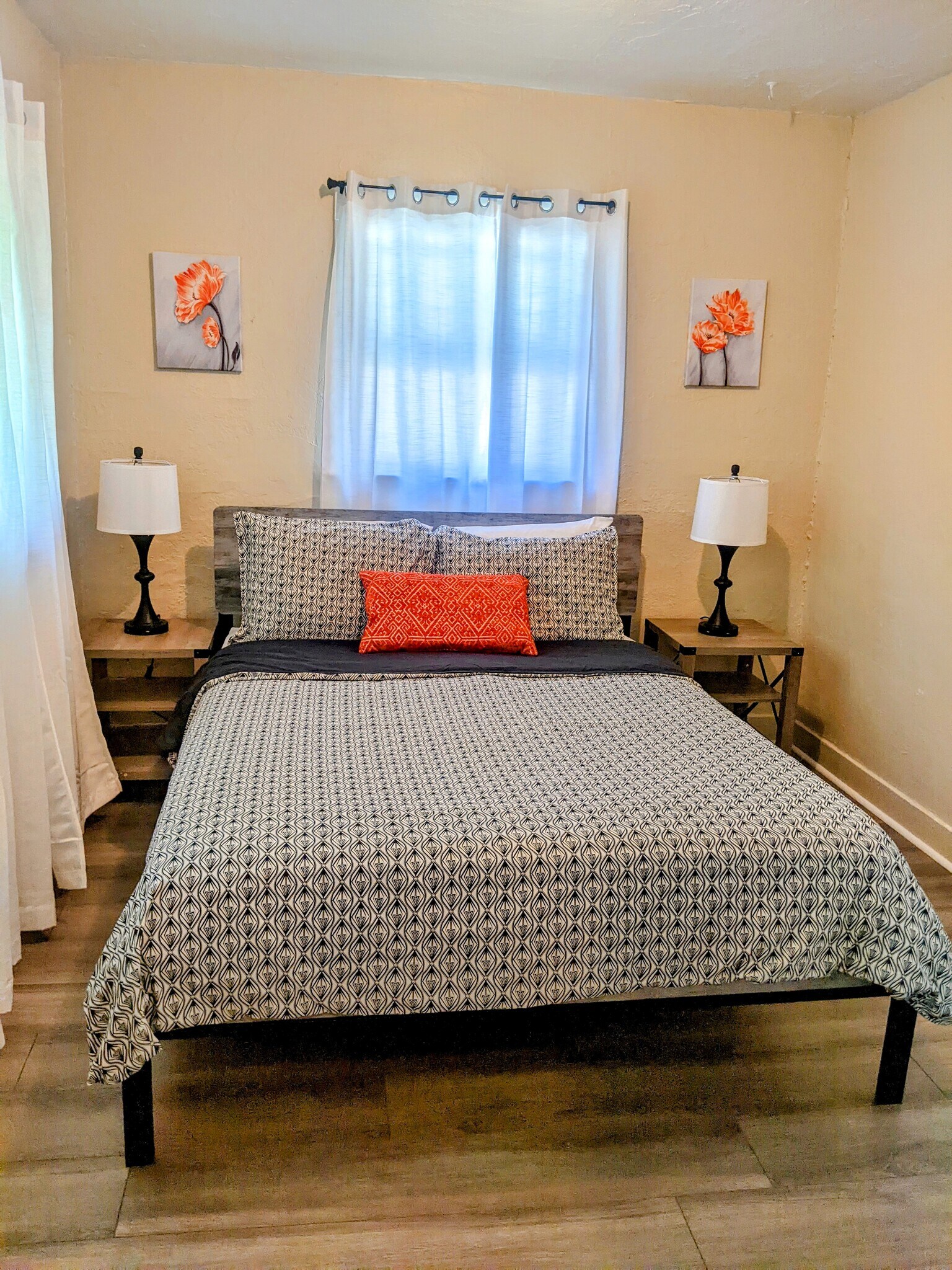 Bedroom 2 - 60 Foss St