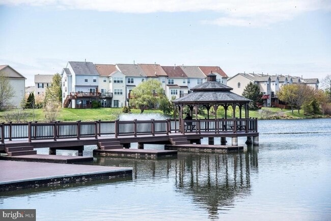 Building Photo - 44286 Acushnet Terrace
