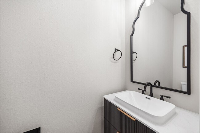 Building Photo - 31315 Cardrona Peak Pl