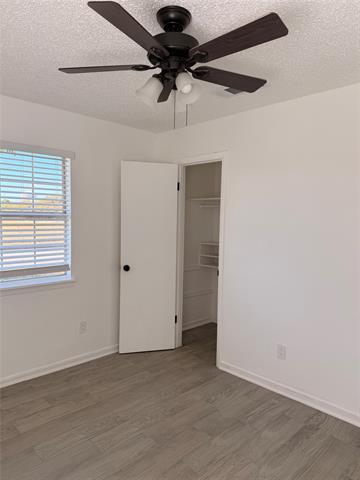 Building Photo - 605 N Davis Dr