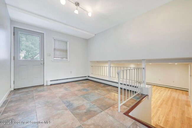 Building Photo - 107 Carteret Dr