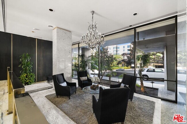 Building Photo - 10450 Wilshire Blvd