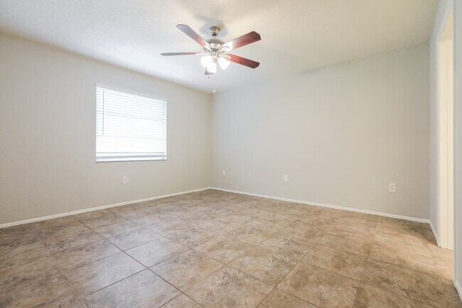 Building Photo - 17145 Urban Ave